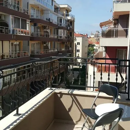 Apartment Апартамент С Одной Спальней *